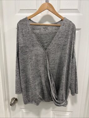 Soho Heather Silver and Black Twist-Front V-Neck Knit Top